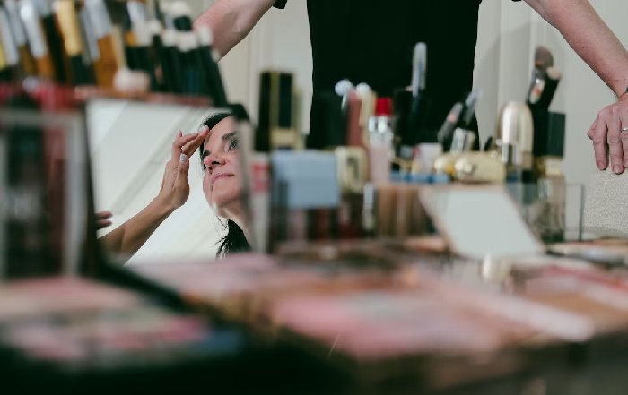 Article Image for Makeup Tools and Their Proper Maintenance for Longevity