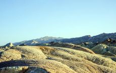 Article Image for Skincare Routines Adapted for Dry and Humid Regions